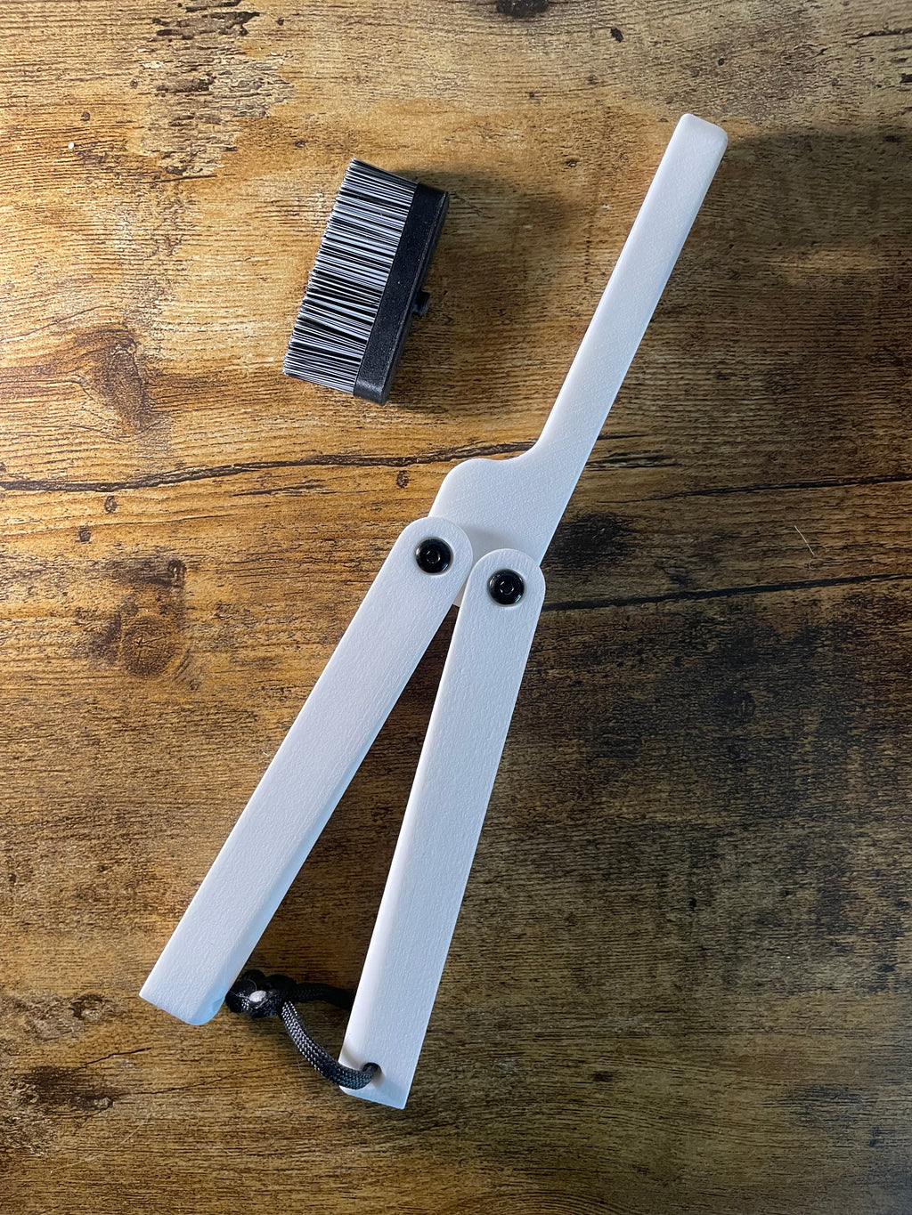 Snow White SLS Butterfly Brush